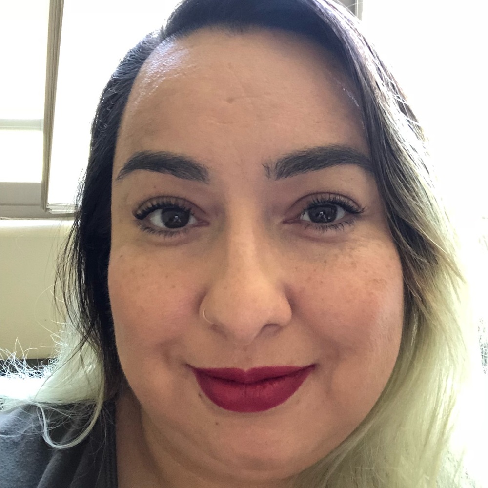 Meet your Posher, Deborah